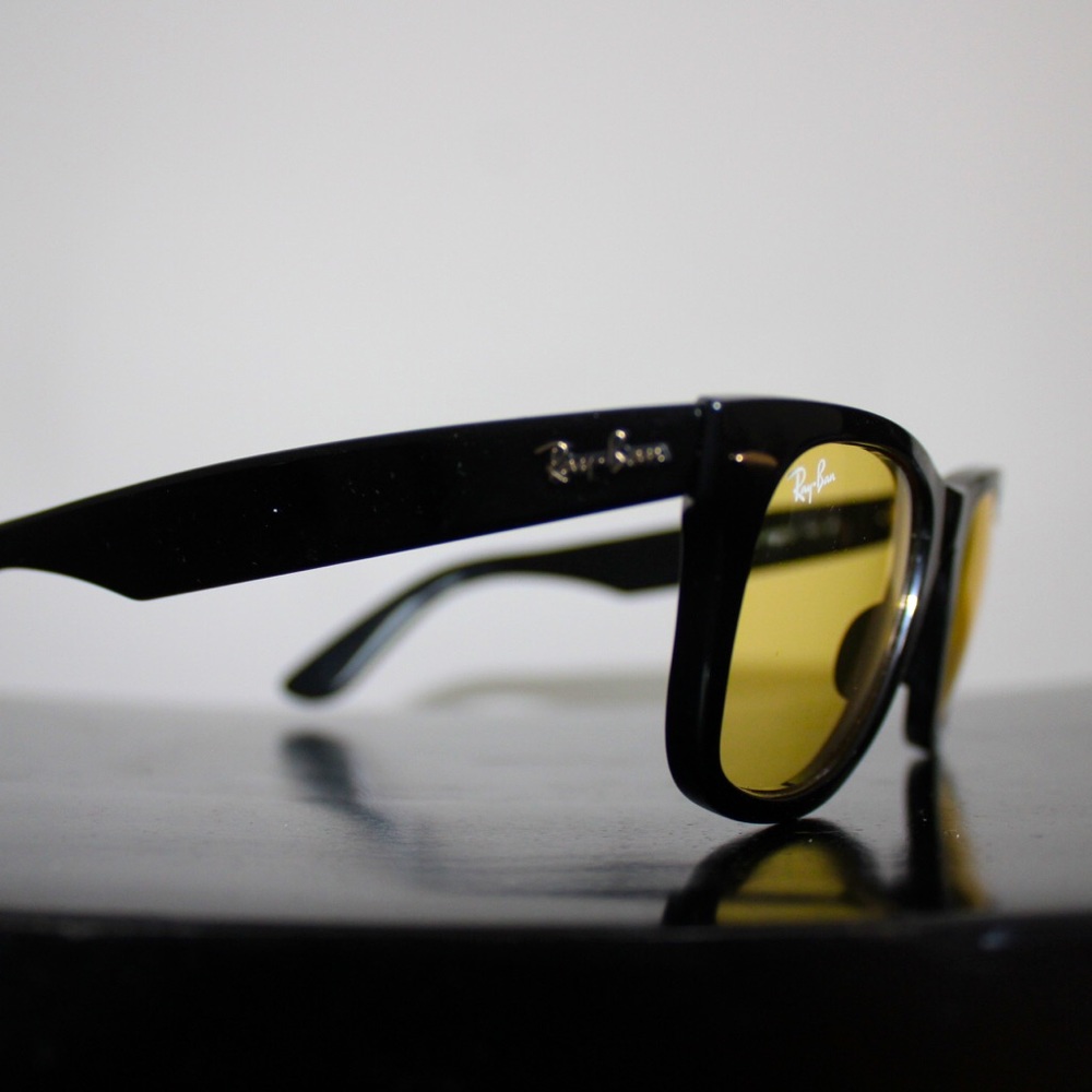 Ray-Ban- Wayfarer
